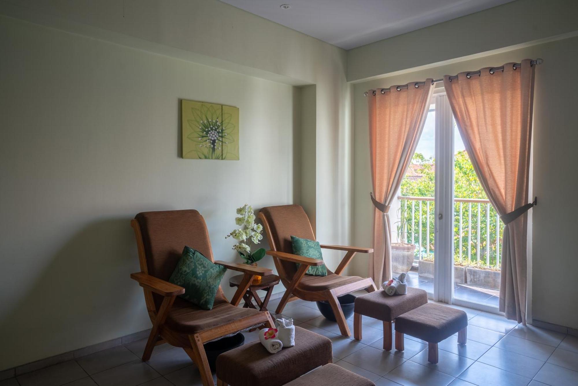Eden Hotel Кута Екстер'єр фото